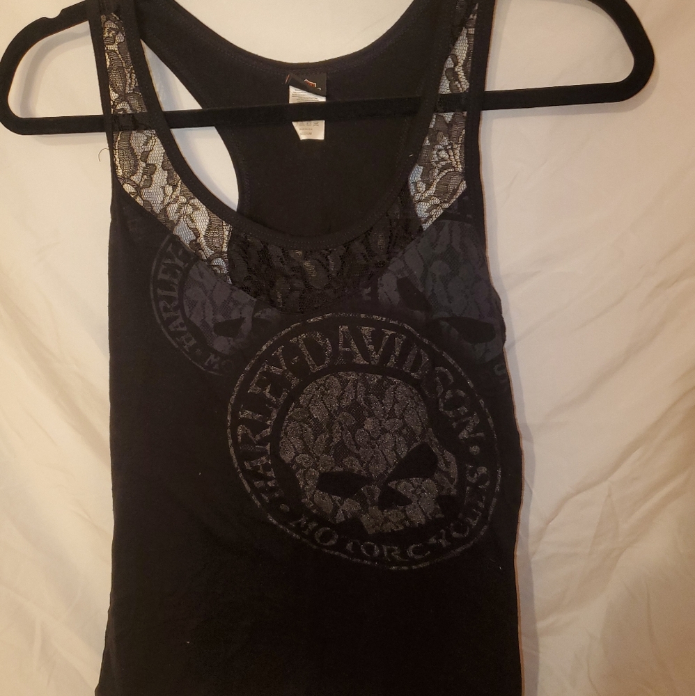 black tank